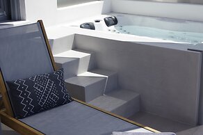Oro Suites