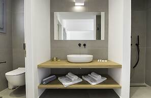 Oro Suites