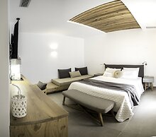 Oro Suites