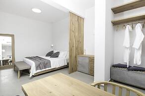 Oro Suites