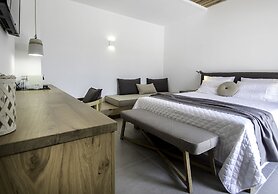 Oro Suites