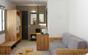 Oro Suites