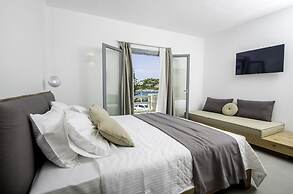 Oro Suites