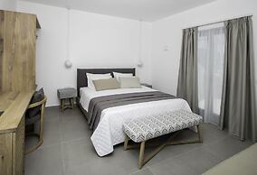 Oro Suites