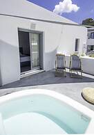 Oro Suites