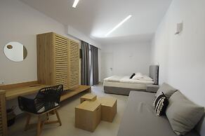 Oro Suites