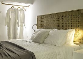 Oro Suites