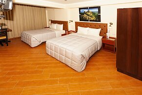 El Mirador Hotel