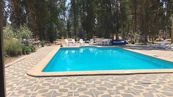 Parcela con Piscina y Quincho