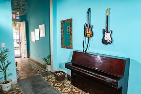 Santome aparta estudio