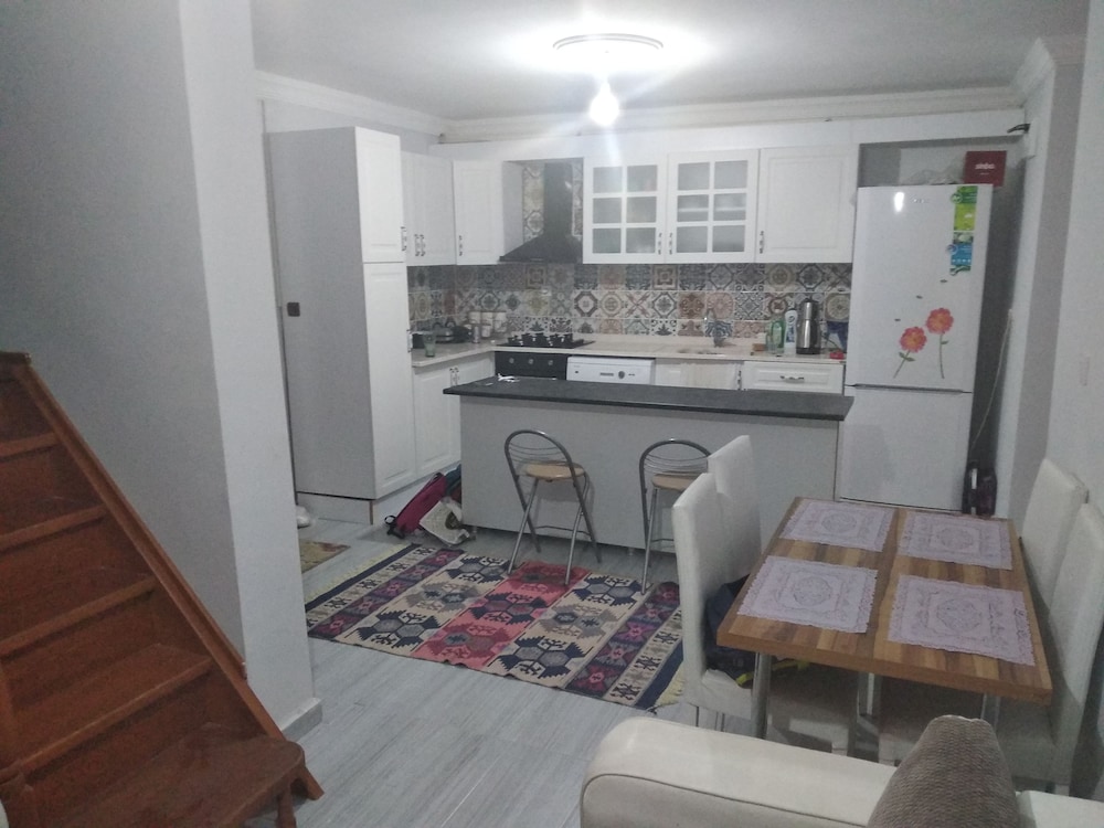 Tepedeki Ev Apart