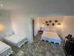 Çıralı Marina Loft Hotel