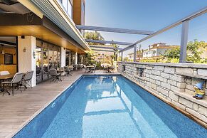 Yerli Otel Alacati