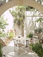 Mythos Residence