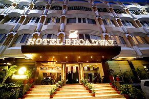 New Hotel Broadway