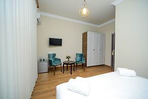 Teryan Pushkin Apart Hotel