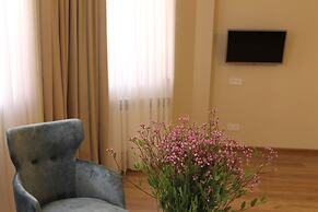 Teryan Pushkin Apart Hotel