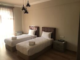 Teryan Pushkin Apart Hotel
