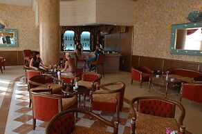 Hotel Royal Jinene