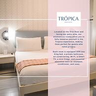 Trópica Beach Hotel
