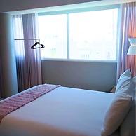 Trópica Beach Hotel