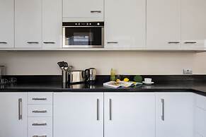 Cornwall Gardens by Lime Street