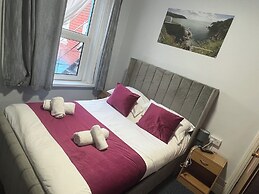 The Berry Hotel
