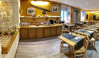 Hotel Les Montagnards