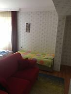 Trend House
