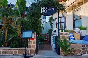 Mono Hotel