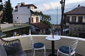 Mono Hotel