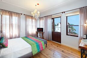Mono Hotel