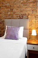 Mono Hotel