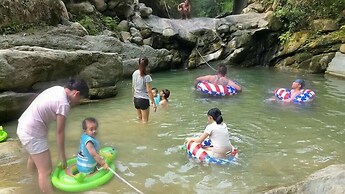 De Wang Villa