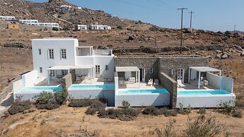 The Ammonite Resort – Adults Only
