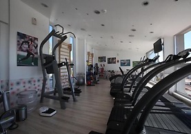 Thomas Apartments