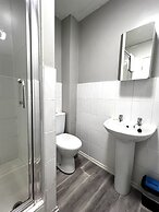 Central Cove Guesthouse