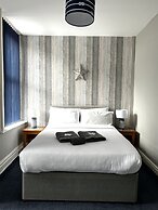 Central Cove Guesthouse
