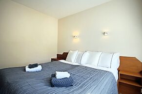 Marine Apartments