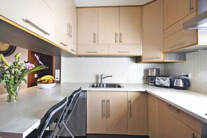 Marine Apartments
