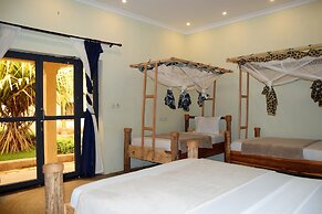 Chanya Lodge