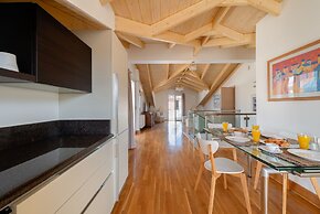 Elegant Living
