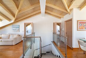 Elegant Living