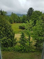 Hotel Far Hills