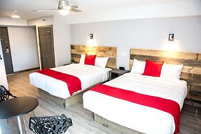 Hotel Far Hills