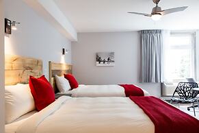 Hotel Far Hills