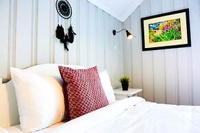 Hotel Far Hills