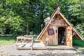 Camping Les Castors - Cabanes Insolites