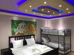 Hotel Babylon