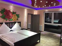 Hotel Babylon